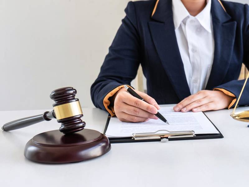 上海醫療律師揭秘醫療機構違約與拒絕治療：權益保護與法律救濟